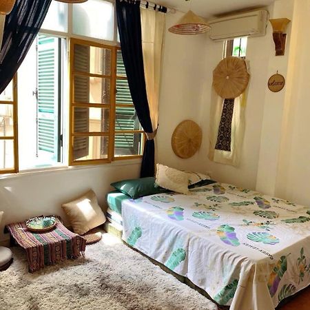 Luna Old Quarter Homestay Room #4 Hanoï Extérieur photo